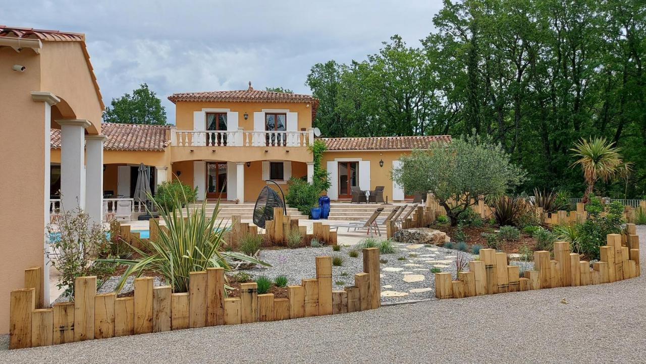 Le Mas Provencal Régusse 외부 사진